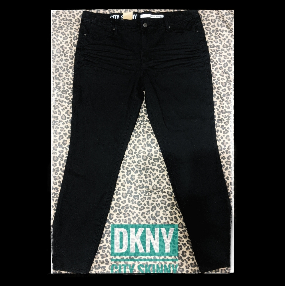 NWT DKNY CITY SKINNY
